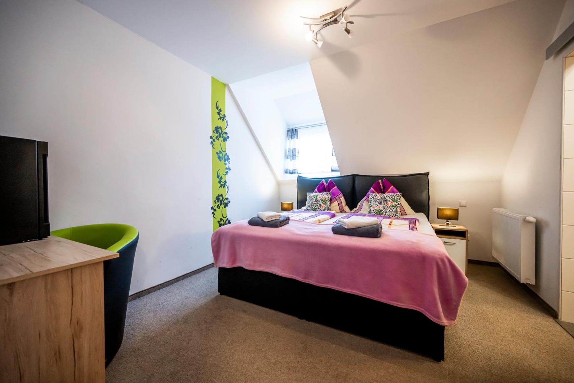 Die Schlafstube - Bed & Breakfast Zeltweg Exterior foto